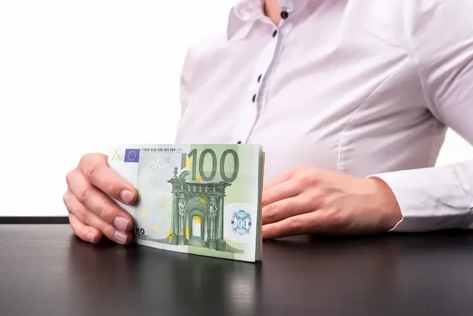 Ile kosztuje zastrzeżenie znaku w UE (EUIPO)? Cennik