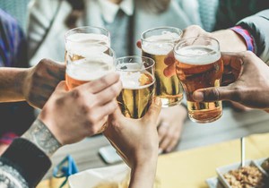 Zakaz reklamy napojów alkoholowych a znaki towarowe